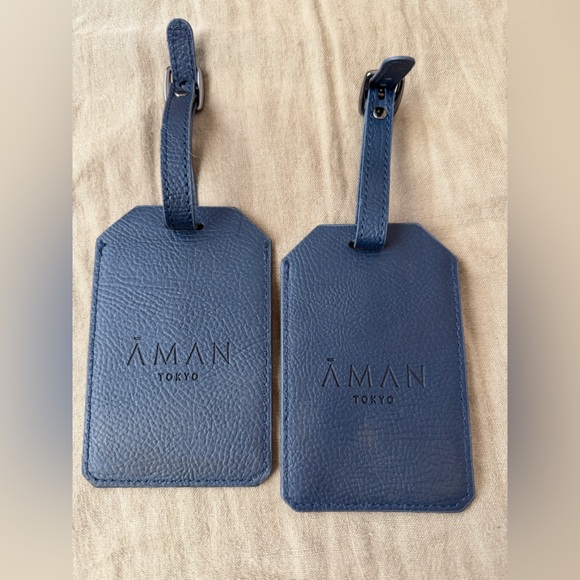 Aman Tokyo Navy Leather Luggage Tag - Picture 3 of 3